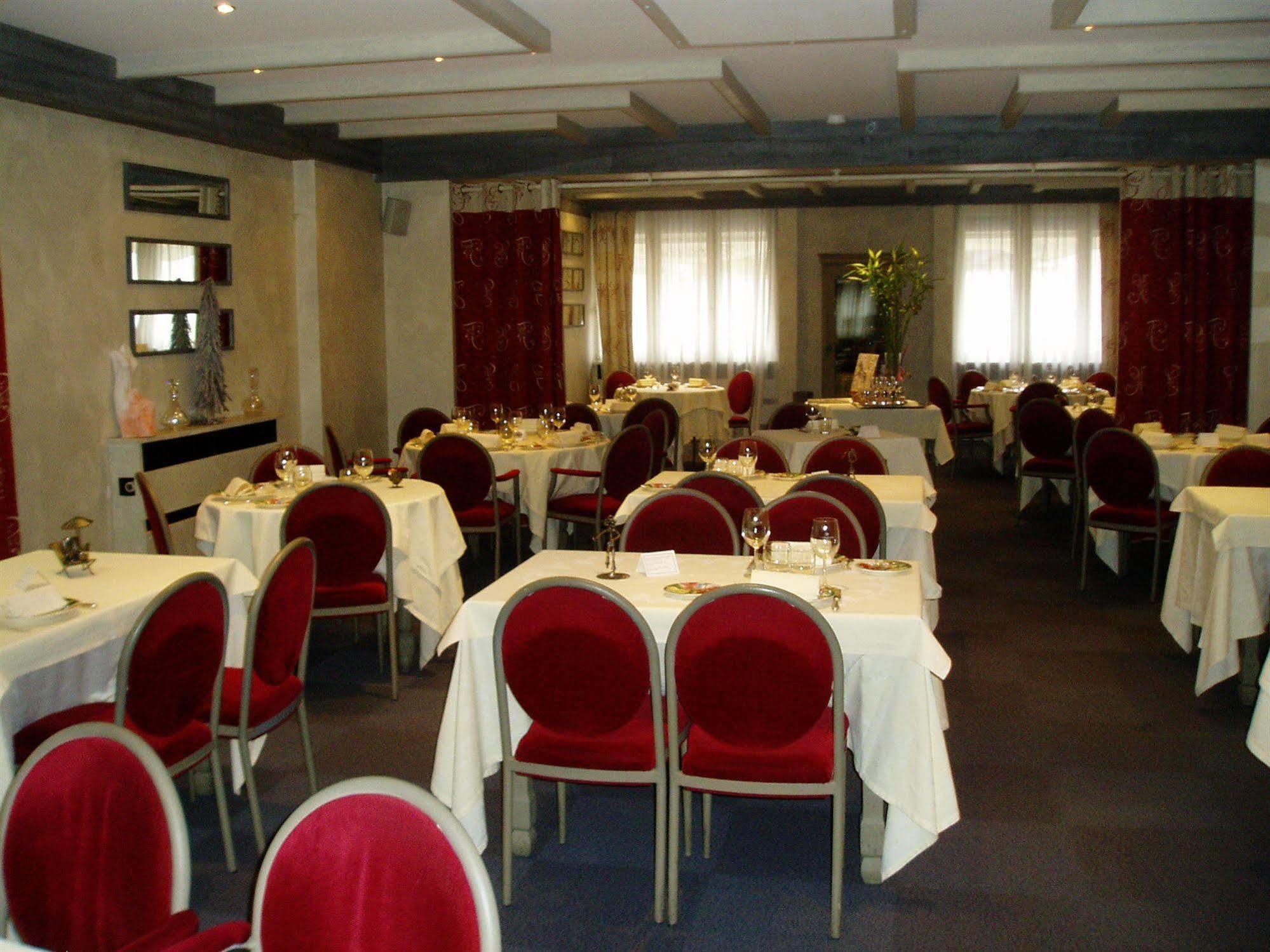 Hotel De La Poste Vitry-le-Francois Exterior photo